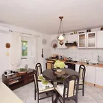 House Paradise Vrpolje