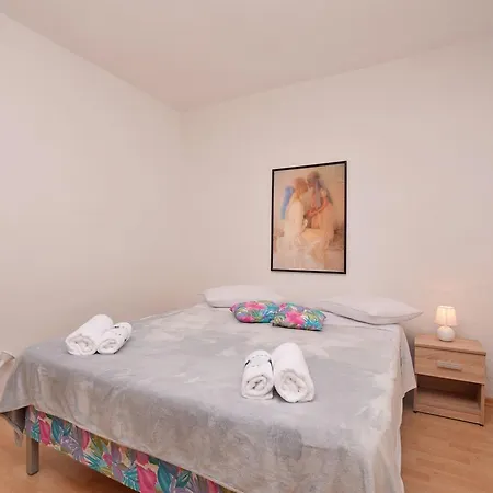 Holiday home House Paradise Vrpolje