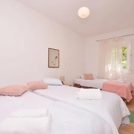 House Paradise