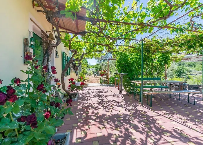 Tatil Evi House Paradise Vrpolje