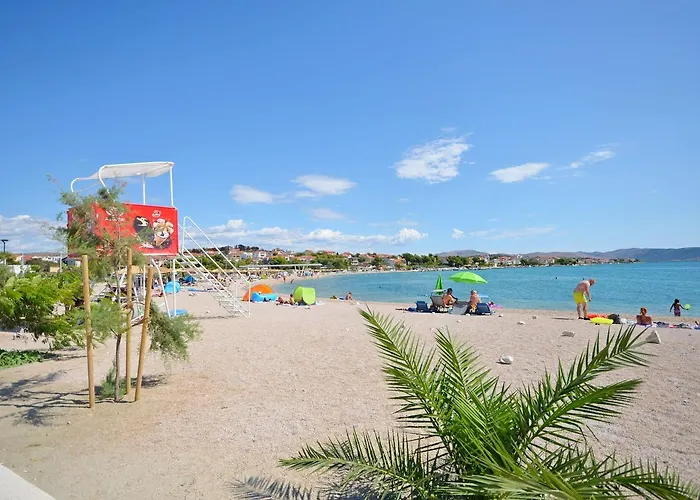 House Paradise Dom wakacyjny Vrpolje