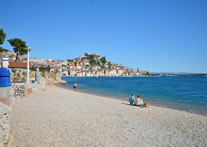 House Paradise Dom wakacyjny Vrpolje